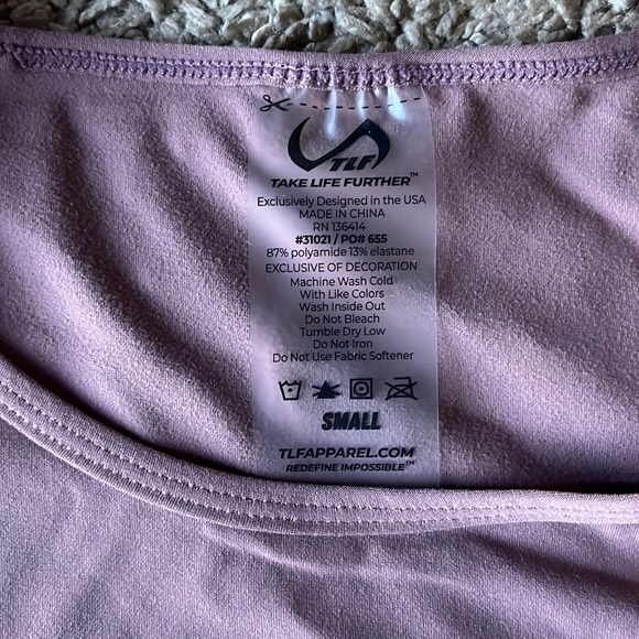 TLF tempo ultra-light short sleeve and razor back tank - Picture 2 of 3